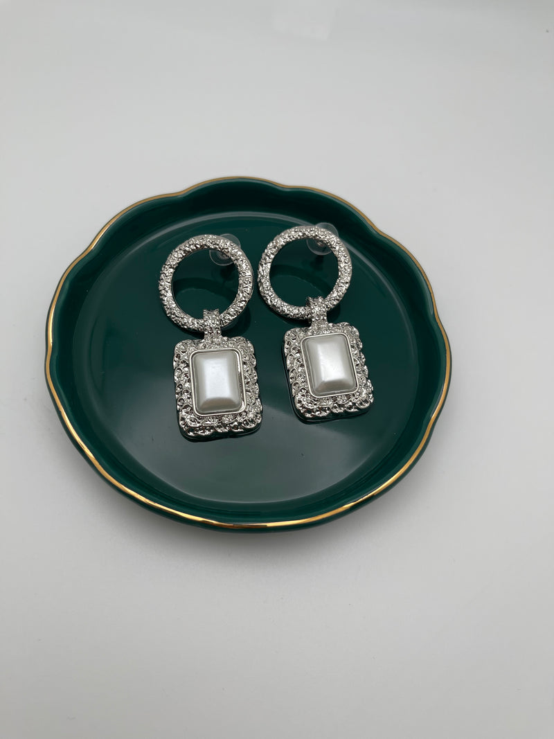 Tally Pearl Earrings (silver)