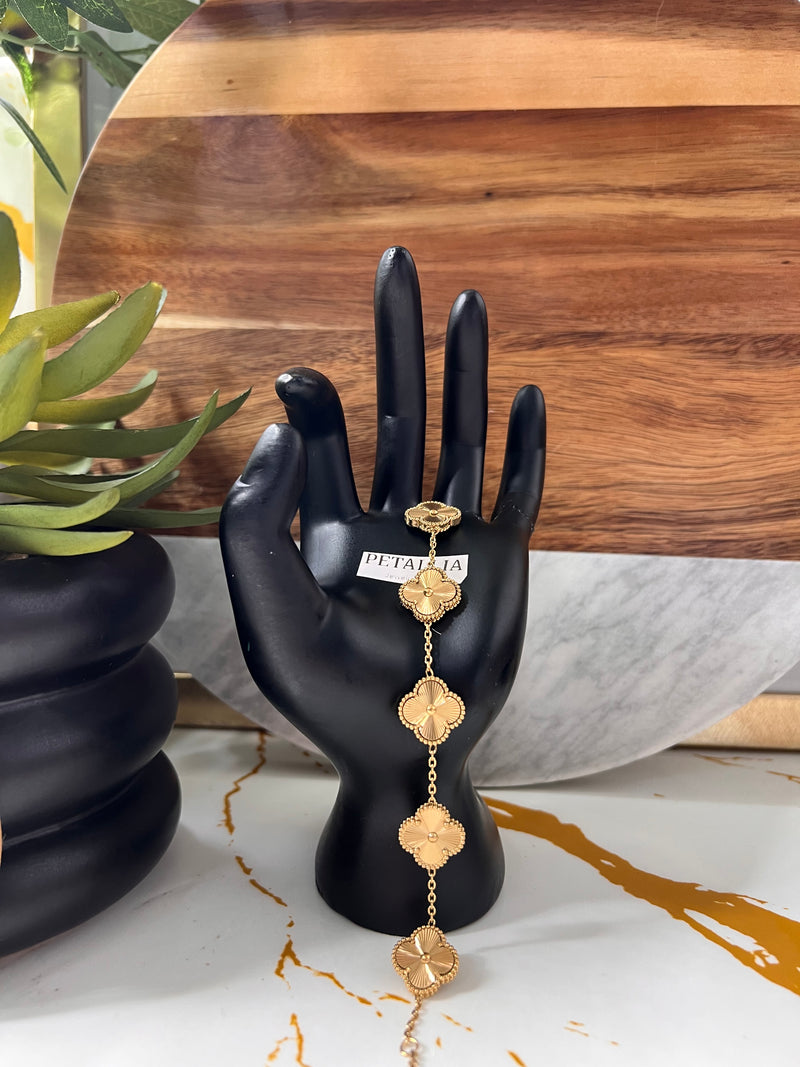 Clover Bracelet (GOLD)