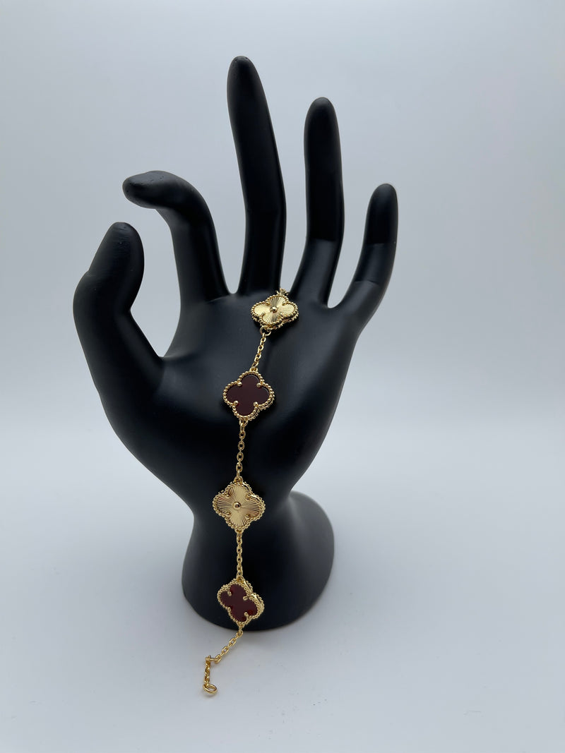 Clover Bracelet (Red/Gold)